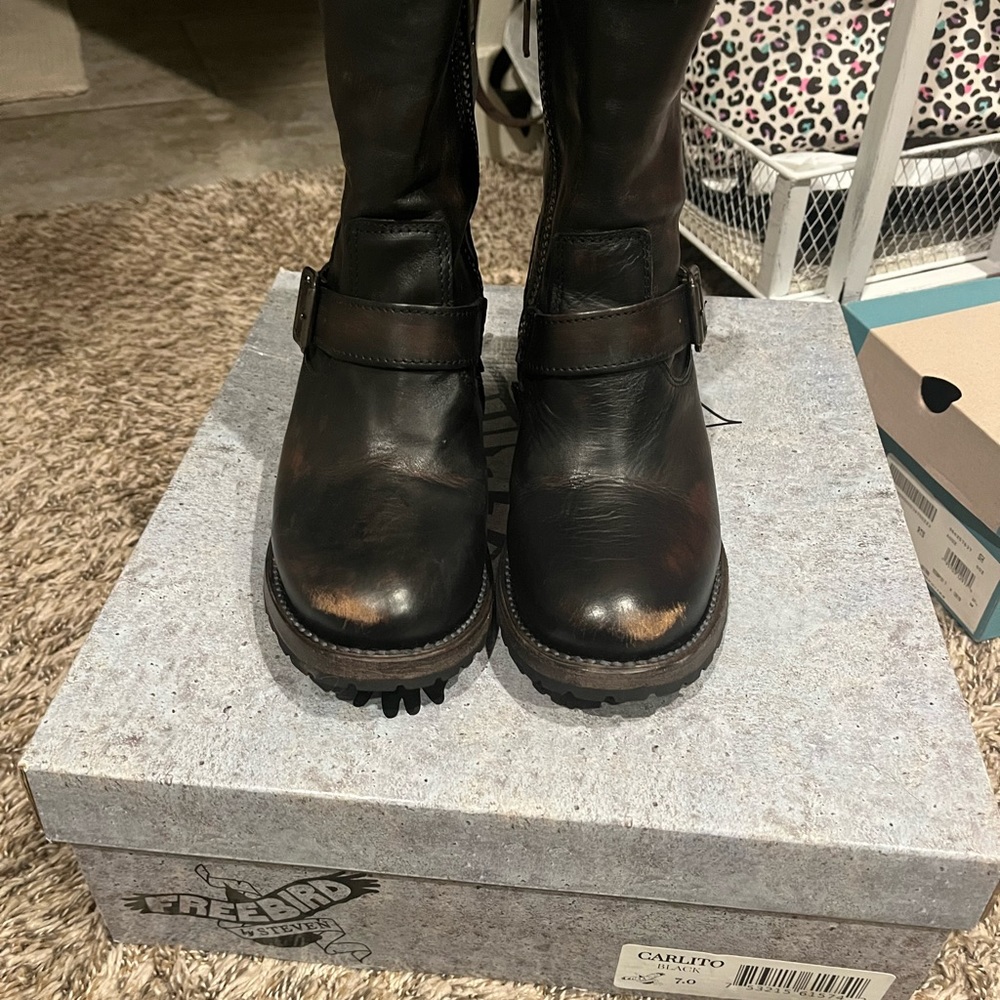 Women Freebird boots